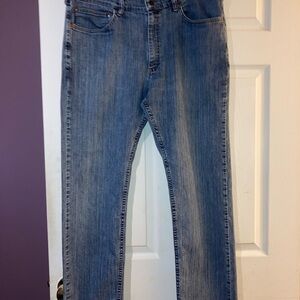 Lee Classic Fit Women's Straight Leg Jeans in Blue